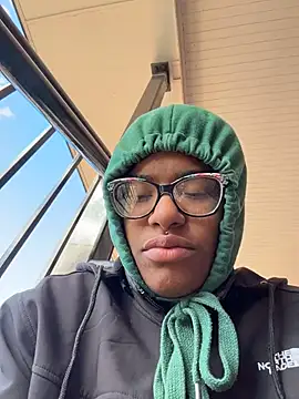 Tu GataLinda online show from 11.18.25