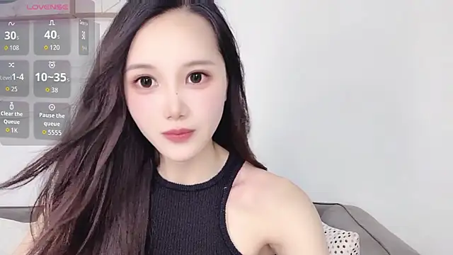 Snapshot of Aiyi909- chatting on 05.31.26 Aiyi909- online show from 05.31.26