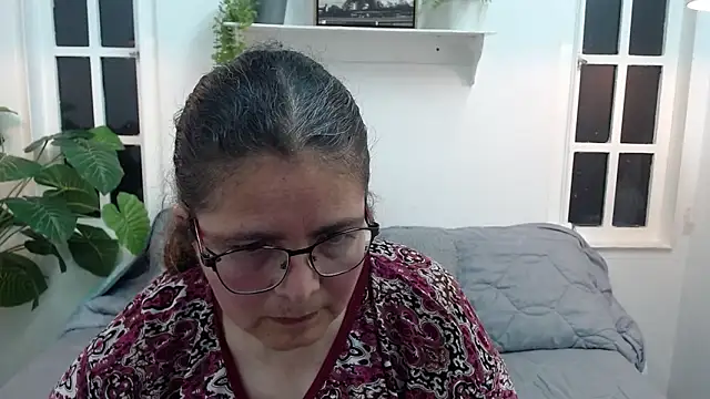 Snapshot of Linda_banks_ chatting on 05.23.26 Linda banks online show from 05.23.26
