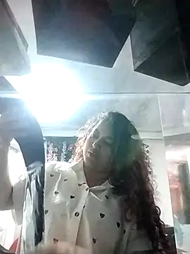 sophimyllers online show from 04.22.26