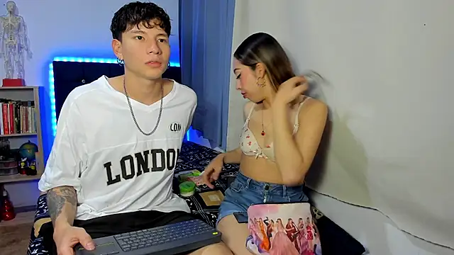 Tatiiana n Damiian online show from 12.17.25