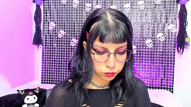 Rose 72 online show from 11.13.25