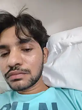 Snapshot of Parth_kapoor chatting on 05.18.26 Parth kapoor online show from 05.18.26