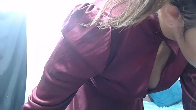 annie clark2 online show from 12.14.25