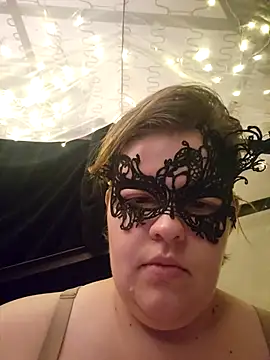 VeiledMuse online show from 10.02.25