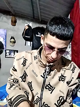 Tussi-amor online show from 09.15.25