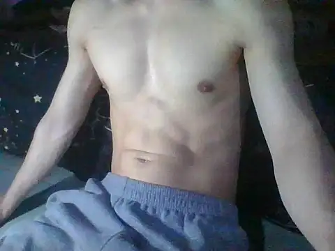 Snapshot of malacobi0 chatting on 12.21.25 malacobi0 online show from 12.21.25