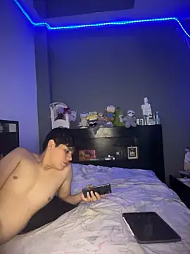 Snapshot of Kailertwink chatting on 06.06.26 Kailertwink online show from 06.06.26