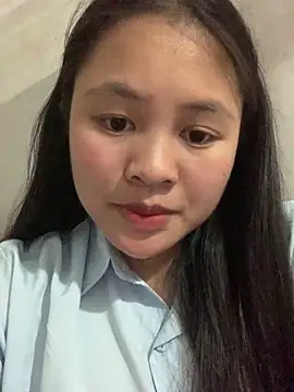 NhuFox online show from 12.19.25