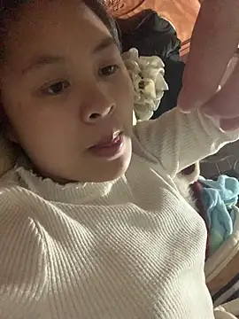 NhuFox online show from 02.22.26