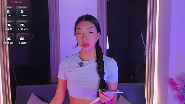 Snapshot of Sussyrosse_ chatting on 10.16.25 Sussyrosse  online show from 10.16.25