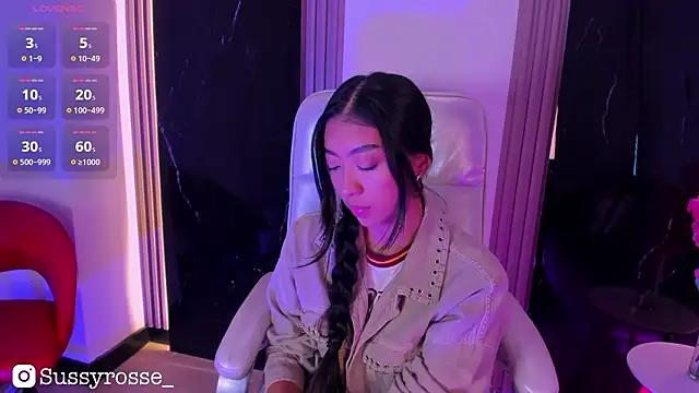 Snapshot of Sussyrosse_ chatting on 02.24.26 Sussyrosse online show from 02.24.26