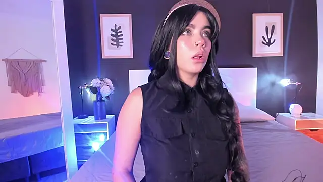 SuccubusDolly online show from 09.13.25