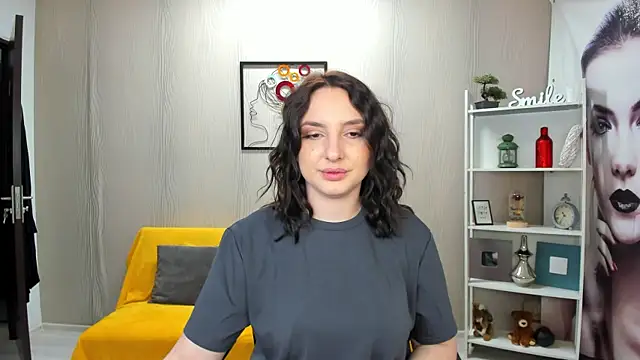 JaquelinLaurent online show from 10.13.25