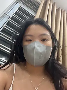 Thuylinh05 online show from 10.15.25