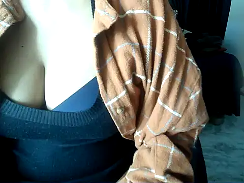 Anaconda-Mall online show from 11.23.25