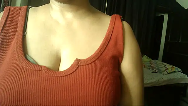 Snapshot of Anaconda-Mall chatting on 05.19.26 Anaconda-Mall online show from 05.19.26
