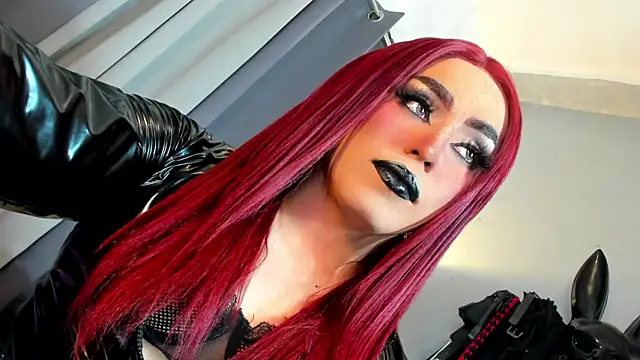 Snapshot of MagnaCumLoader17 chatting on 02.12.26 MagnaCumLoader17 online show from 02.12.26