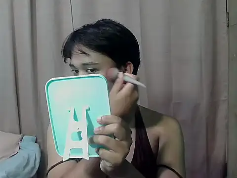 Snapshot of pinaymorena_zeinab chatting on 06.19.26 pinaymorena zeinab online show from 06.19.26