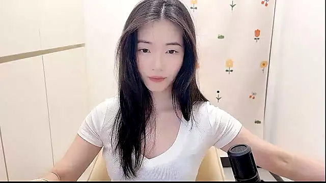 Rosalind xixi online show from 10.17.25