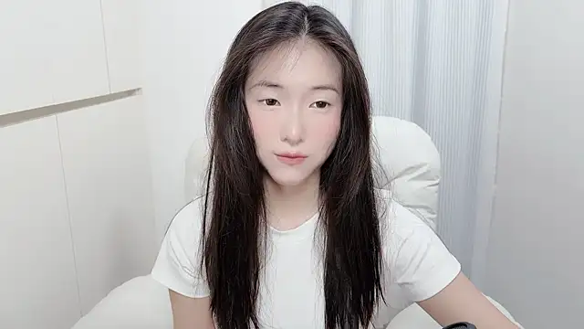Snapshot of Rosalind_xixi chatting on 07.17.26 Rosalind xixi online show from 07.17.26