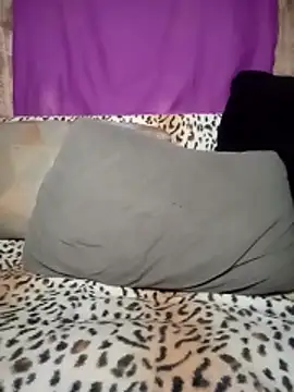 LunaMell online show from 03.28.26