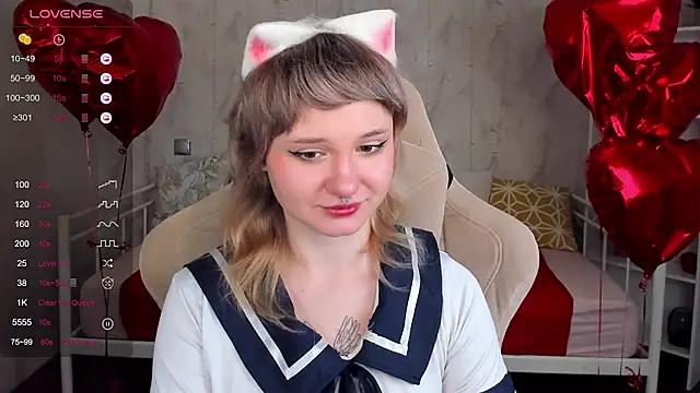 Snapshot of Tori_Cutie chatting on 02.28.26 Tori Cutie online show from 02.28.26