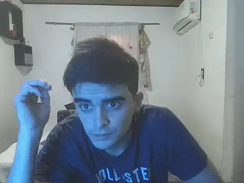 Snapshot of Rodrigo99_9 chatting on 04.20.26 Rodrigo99 9 online show from 04.20.26