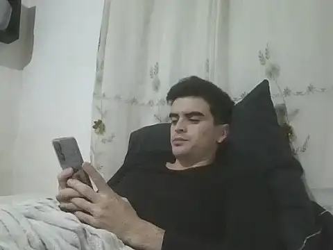 Snapshot of Rodrigo99_9 chatting on 04.27.26 Rodrigo99 9 online show from 04.27.26