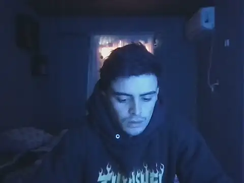 Snapshot of Rodrigo99_9 chatting on 05.28.26 Rodrigo99 9 online show from 05.28.26