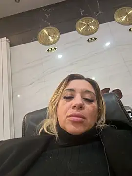 TheeaBlanco online show from 11.28.25