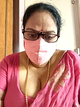 Snapshot of heera-rani chatting on 09.27.25 heera-rani online show from 09.27.25