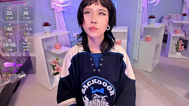 Hannahpage online show from 01.08.26