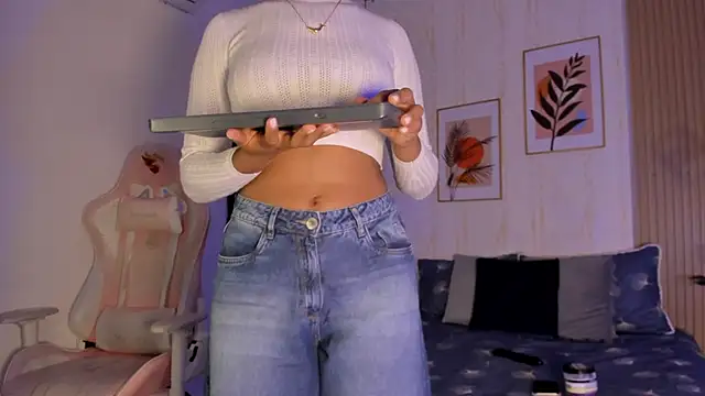 Ayleen Dunkan online show from 10.25.25