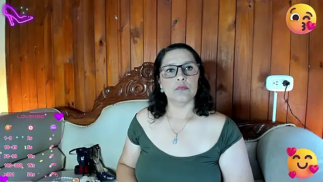 KikaDuque online show from 02.27.26