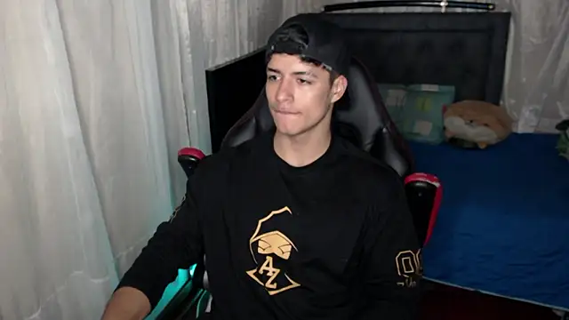 Snapshot of jacobbiker chatting on 02.04.26 jacobbiker online show from 02.04.26