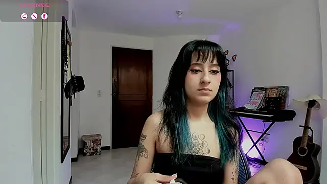 Snapshot of atenea_dragon__ chatting on 07.03.26 atenea dragon online show from 07.03.26