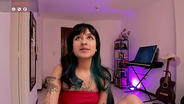 Snapshot of atenea_dragon__ chatting on 07.12.26 atenea dragon online show from 07.12.26