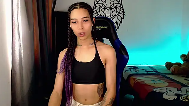 Sweet-Cris online show from 11.14.25