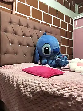 Rachellcooperrr online show from 02.25.26