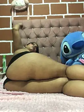 Rachellcooperrr online show from 03.05.26