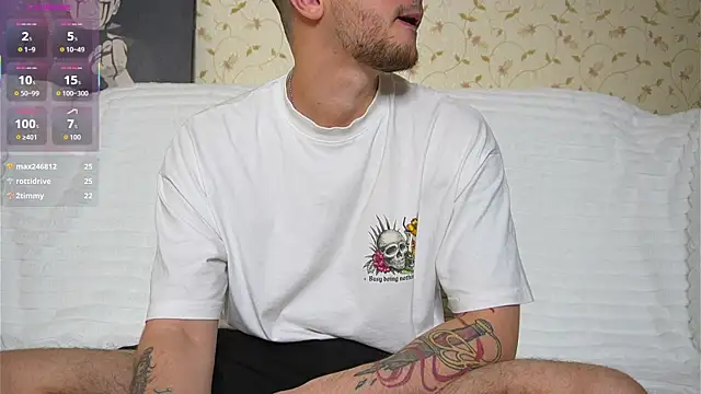 Snapshot of johnstoneisland chatting on 06.07.26 johnstoneisland online show from 06.07.26