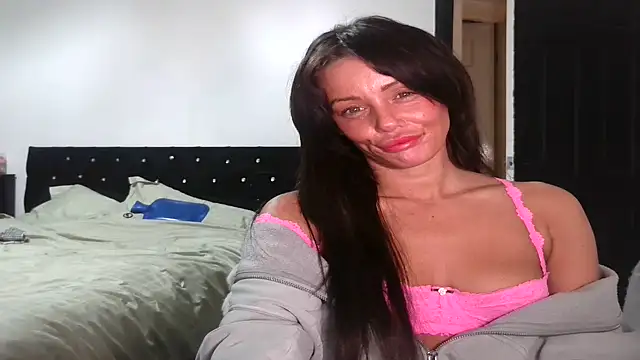 Snapshot of OliviaRyan22 chatting on 02.22.26 OliviaRyan22 online show from 02.22.26