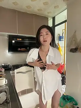 Snapshot of xtt1689999 chatting on 09.21.25 xtt1689999 online show from 09.21.25