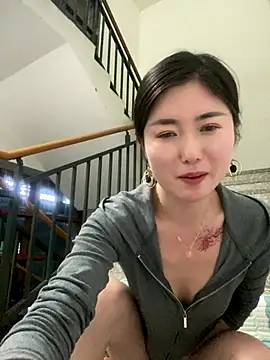 Snapshot of xtt1689999 chatting on 10.15.25 xtt1689999 online show from 10.15.25