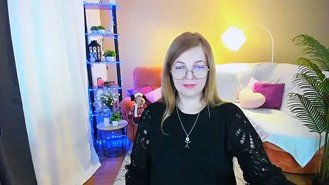 YourUniverser online show from 11.16.25