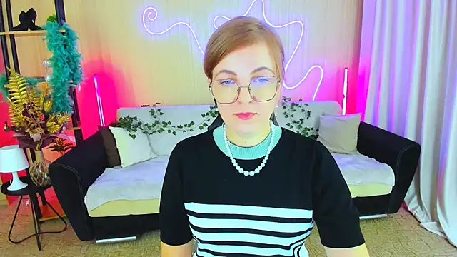 YourUniverser online show from 11.20.25