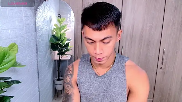 Snapshot of PinooyMilker chatting on 09.23.25 PinooyMilker online show from 09.23.25