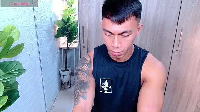 Snapshot of PinooyMilker chatting on 01.09.26 PinooyMilker online show from 01.09.26