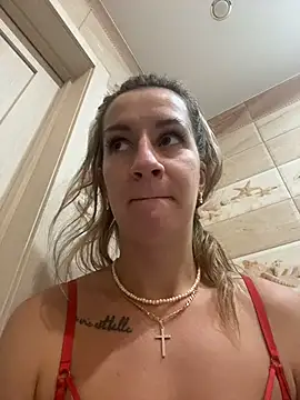 Snapshot of EvvaMur chatting on 02.11.26 EvvaMur online show from 02.11.26